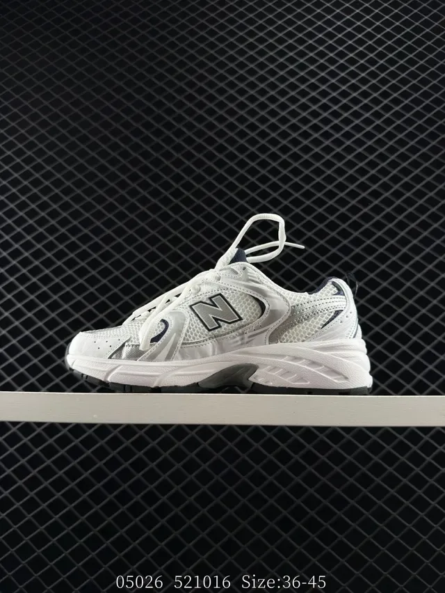 New Balance 530 Sneakers rétro running lifestyle blanc navy 5
