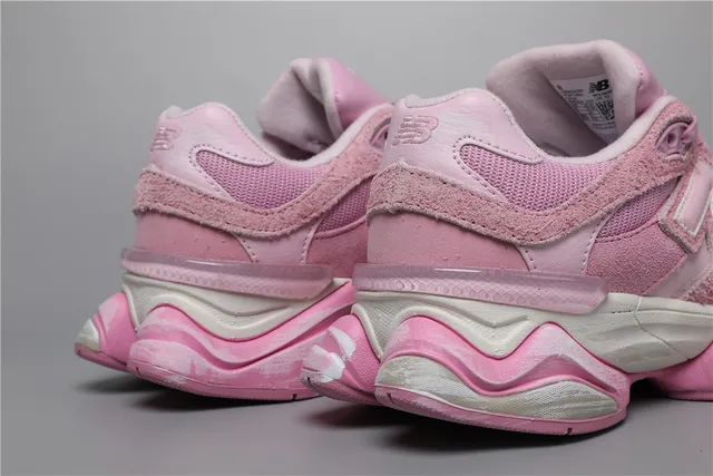 New Balance 9060 Chaussures Chunky Roses 2