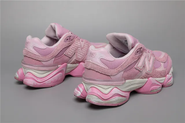 New Balance 9060 Chaussures Chunky Roses 3
