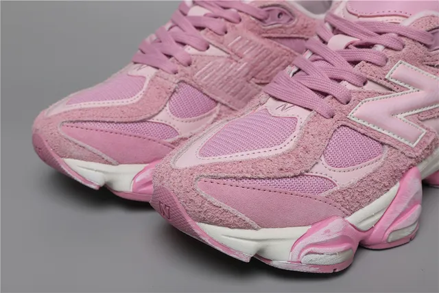 New Balance 9060 Chaussures Chunky Roses 4