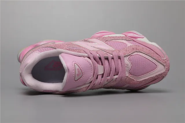 New Balance 9060 Chaussures Chunky Roses 7