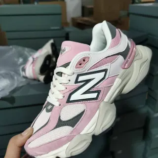 New Balance 9060 حذاء رياضي وردي أبيض كعب منصة أعلى متعدد المواد حذاء سميك
