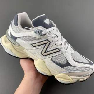 New Balance بيجي رمادي ميد سول شبكي وتغطية صناعية حذاء كاجوال سميك