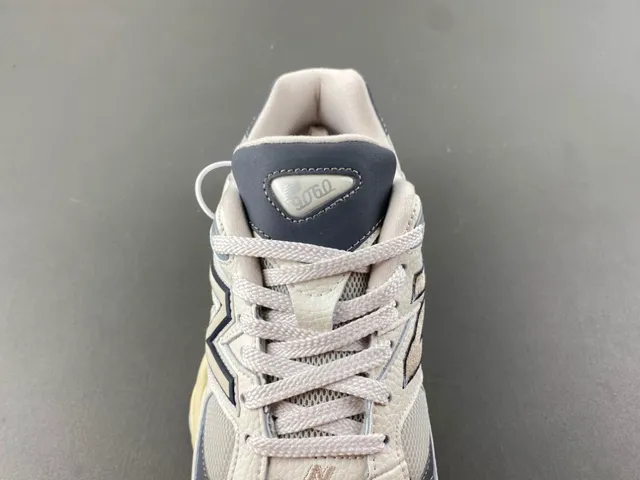 New Balance Beige Gris Suela Media Malla Y Recubrimiento Sintético Chunky Sneakers 6