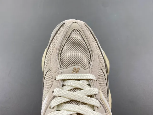 New Balance beige semelle intermédiaire sculptée mixed mesh et suede upper chunky sneakers 5