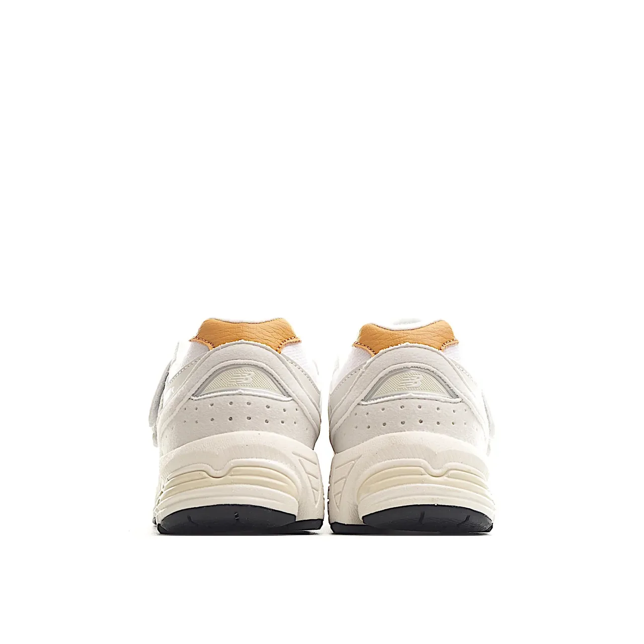 New Balance Beige Blanc Chunky Midsole Fermeture Velcro Sangle Lifestyle Sneakers 24