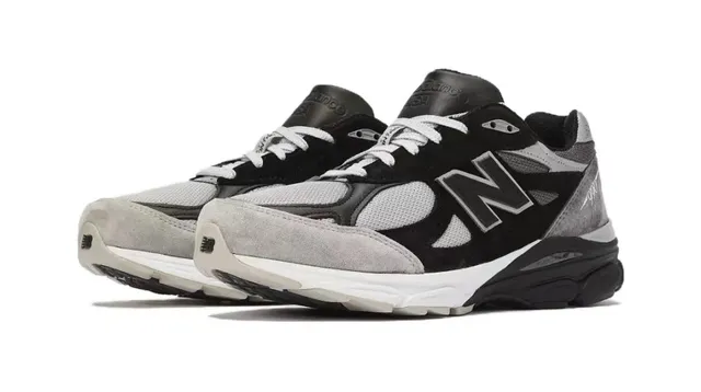 New Balance Sneakers Lifestyle Noires et Grises en Mesh et Daim Stratifié avec Semelle ENCAP 4