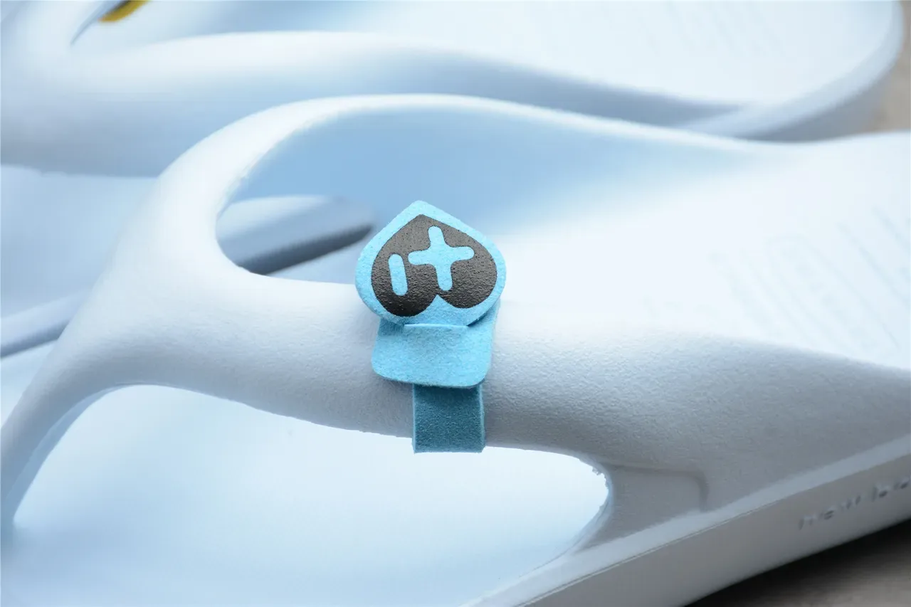 New Balance Light Blue Molded Foam Thong Slipper 5