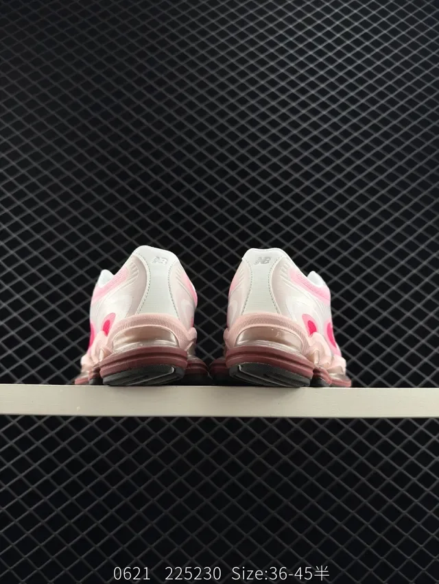 New Balance M2000 White Pink Chunky Lifestyle Sneakers 2