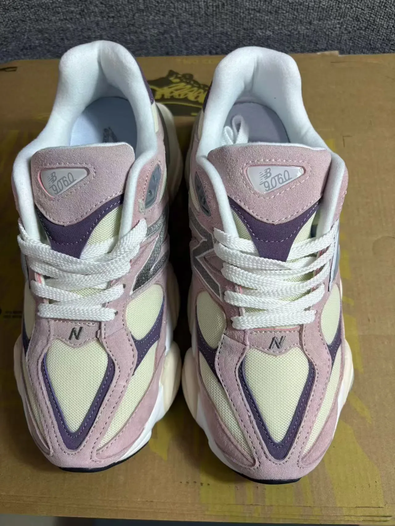 New Balance حذاء رياضي وردي وبنفسجي كعب منصة بناء متعدد اللوحات جلد مستديم شبكي 3