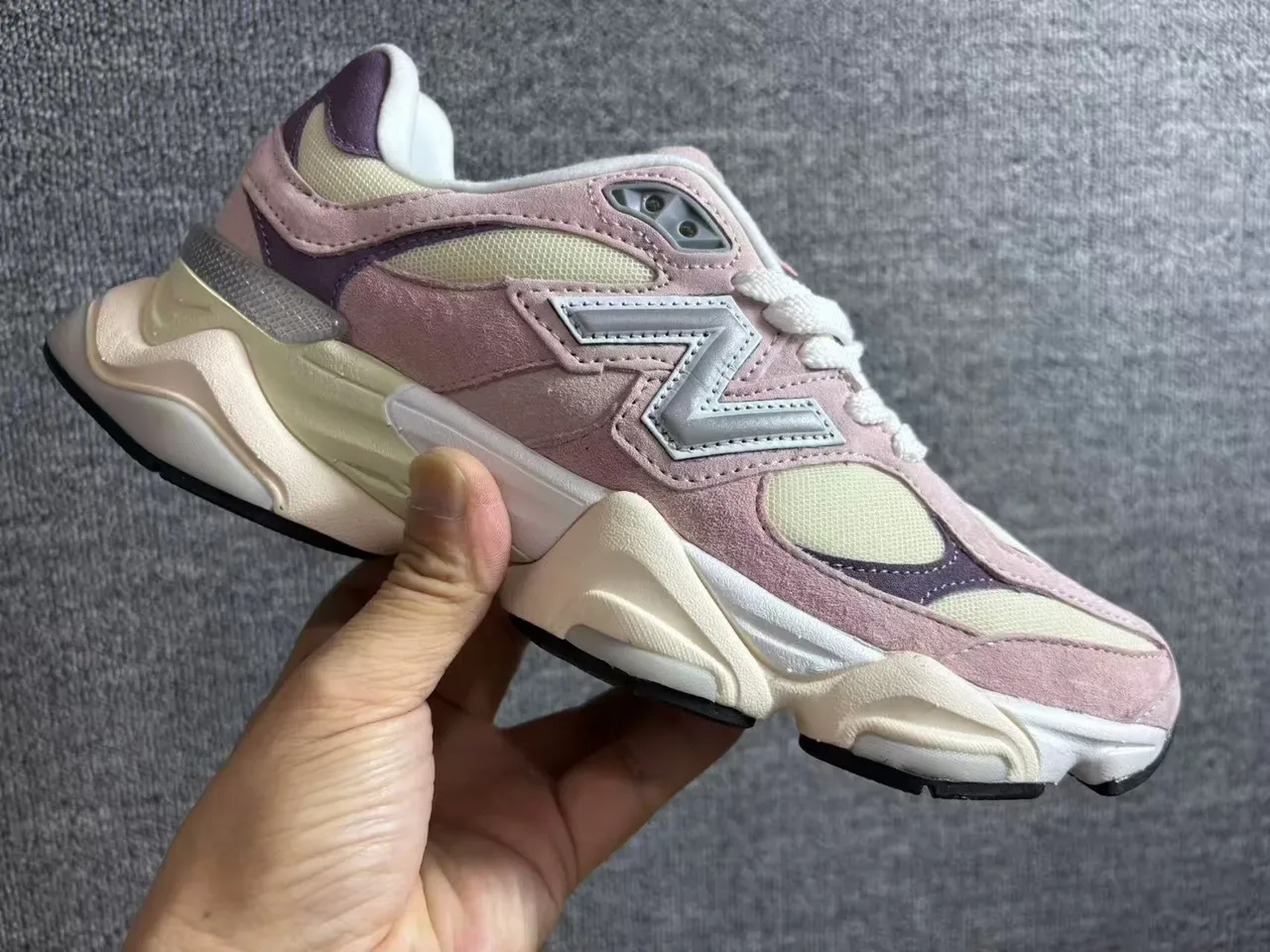New Balance حذاء رياضي وردي وبنفسجي كعب منصة بناء متعدد اللوحات جلد مستديم شبكي 5