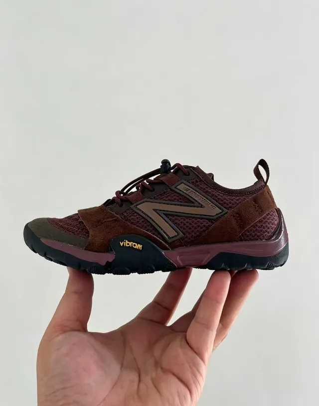 New Balance Gris argenté Maille supérieure Enduits synthétiques Sneakers lifestyle 9
