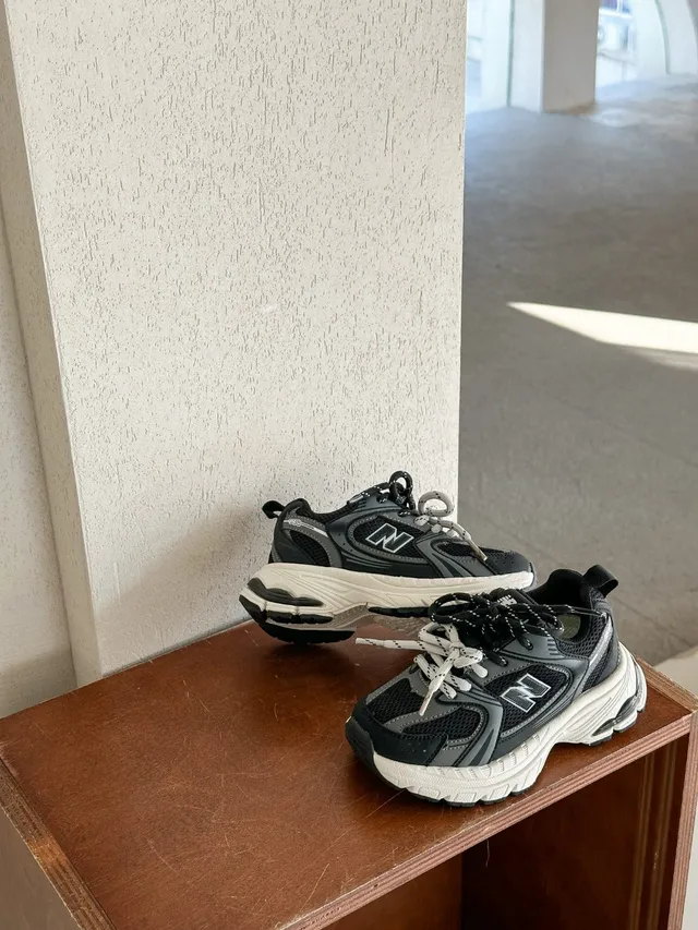 New Balance سولة أبيض رمادي طبقي شبكي-صناعي علوي سميك حذاء رياضي 23