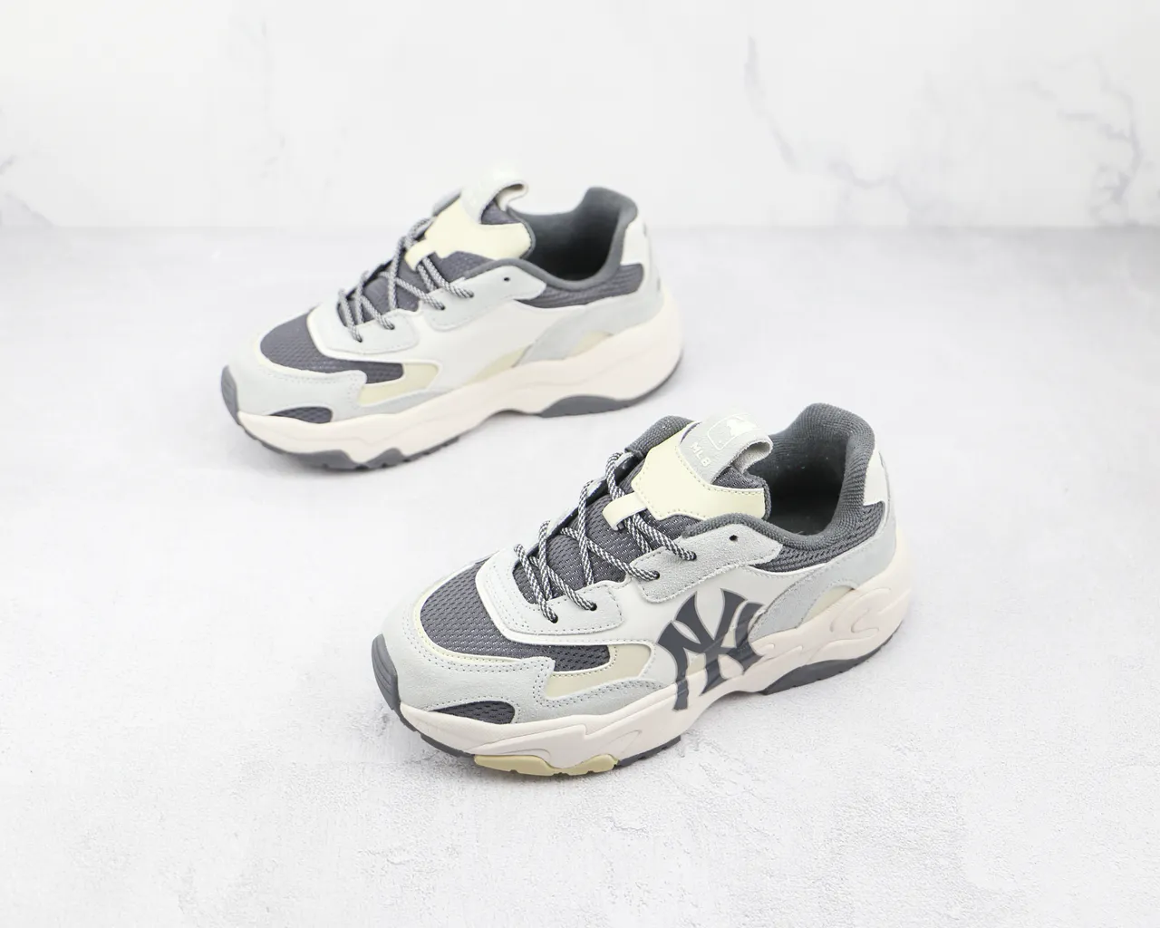 New Era Beige Gray Oversized Interlocking NY Logo Layered Mixed-Material Upper Chunky Sneakers 4