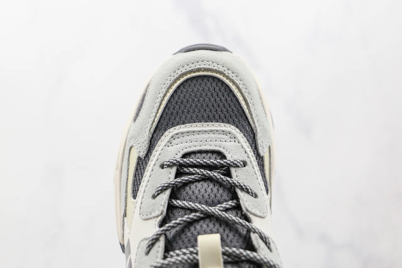 New Era Beige Gray Oversized Interlocking NY Logo Layered Mixed-Material Upper Chunky Sneakers 6
