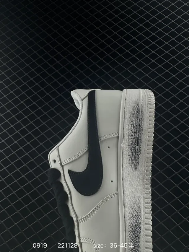 Nike Air Force 1 Low Off-White Black Spray Midsole Lifestyle Sneakers 4