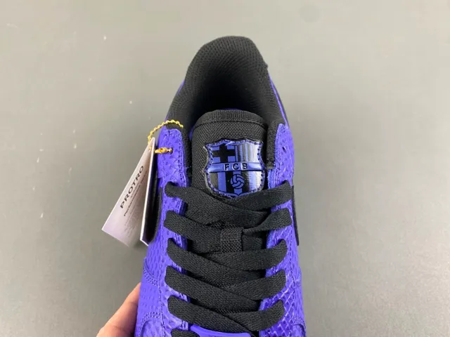 Nike Air Force 1 Purple Snakeskin Texture Lifestyle Sneakers 6