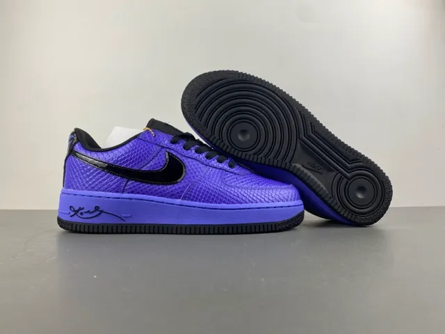 Nike Air Force 1 Purple Snakeskin Texture Lifestyle Sneakers 12