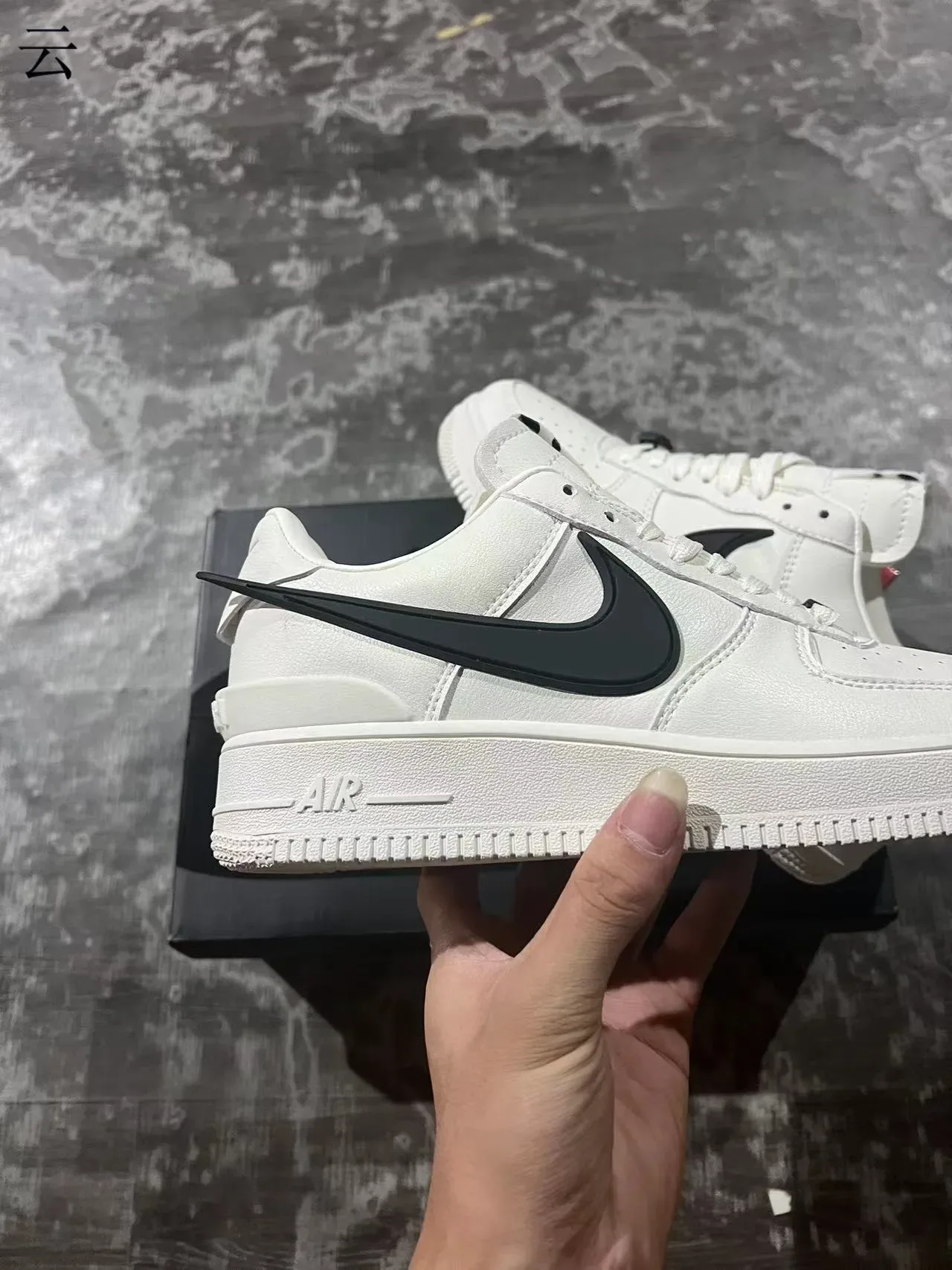 Nike Air Force 1 White Black Swoosh Lifestyle Sneakers 7