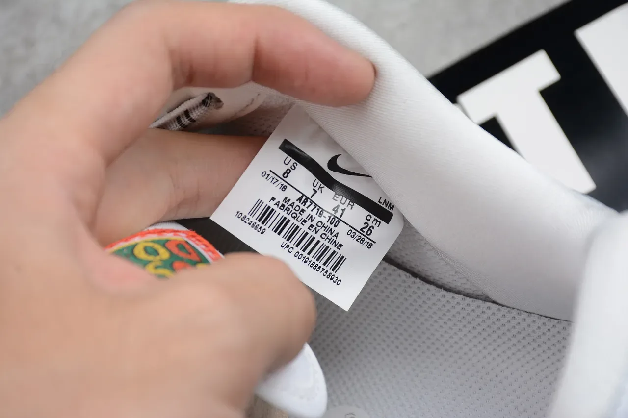 Nike Air Force 1 White Just Do It Graphic Lifestyle Sneakers 11