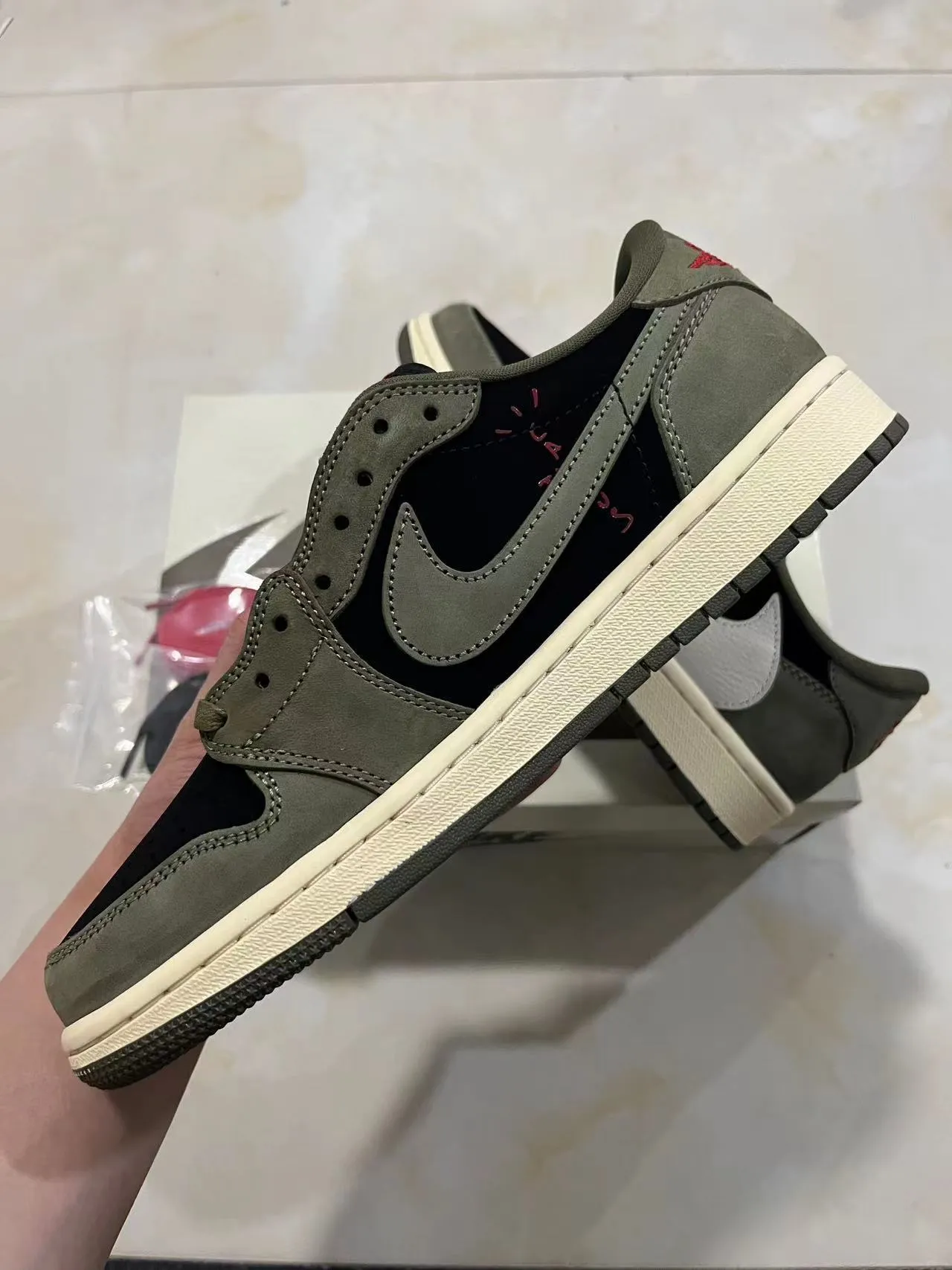 Nike Air Jordan 1 Army Green Black Olive Suede Textile Base Lifestyle Sneakers 5
