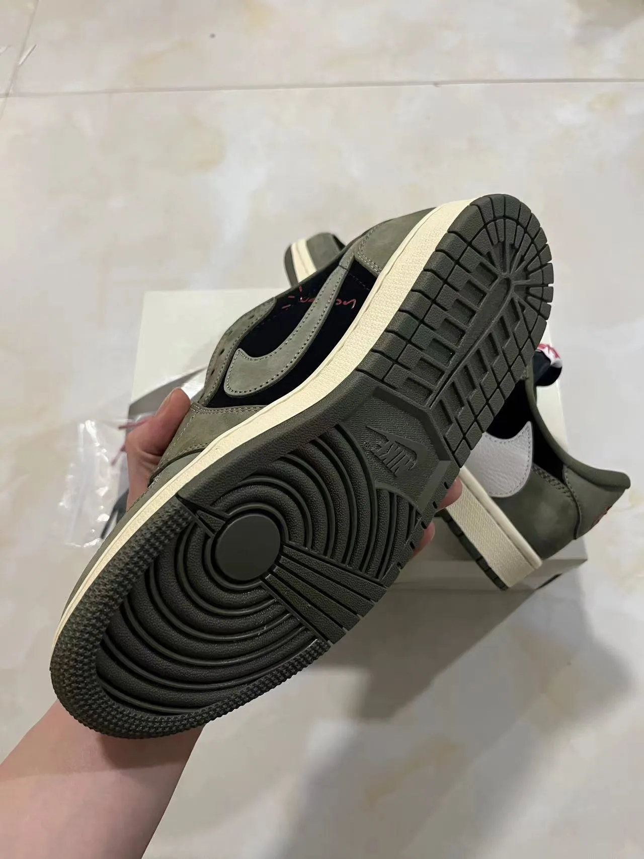 Nike Air Jordan 1 Army Green Black Olive Suede Textile Base Lifestyle Sneakers 6