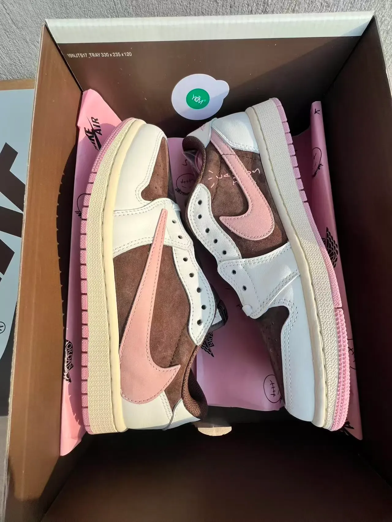 Nike Air Jordan 1 Low Marron Blanc Rose Sneakers Lifestyle 10