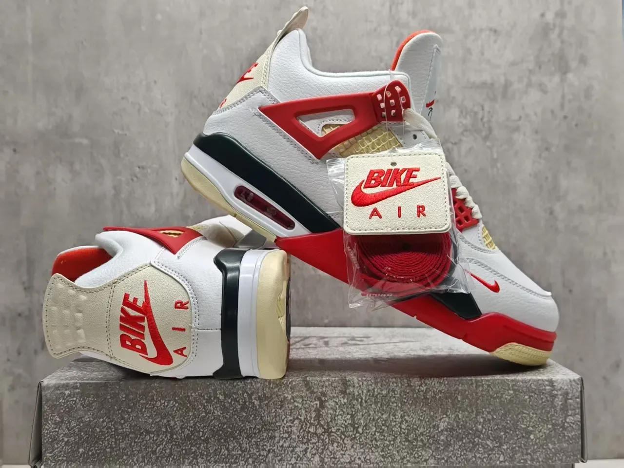 Nike Air Jordan 4 blanc rouge beige chaussures de basket-ball 2