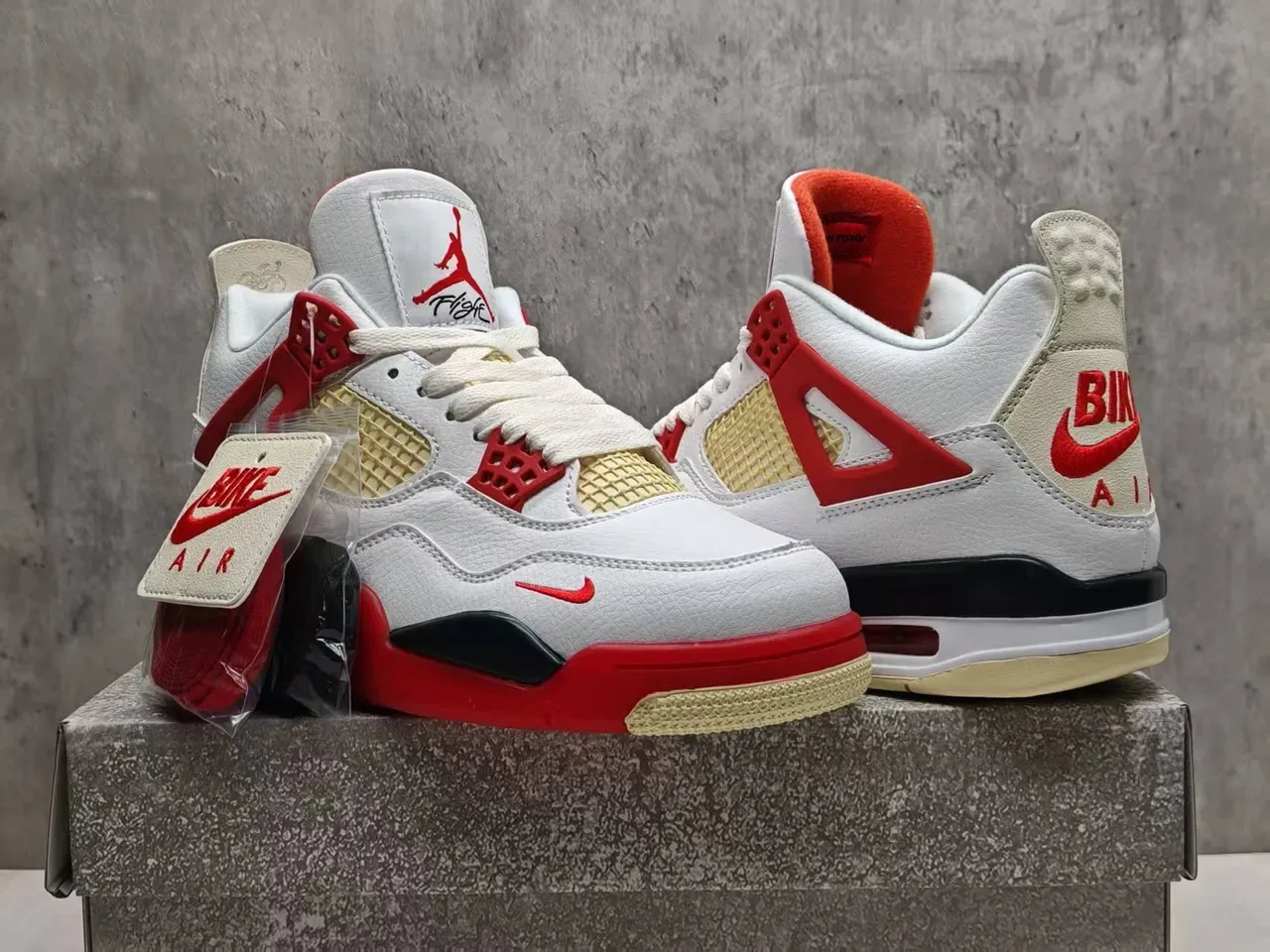 Nike Air Jordan 4 blanc rouge beige chaussures de basket-ball 6
