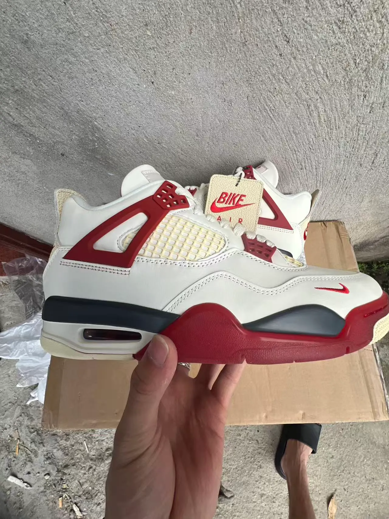 Nike Air Jordan 4 White Red Black Basketball Shoes 7