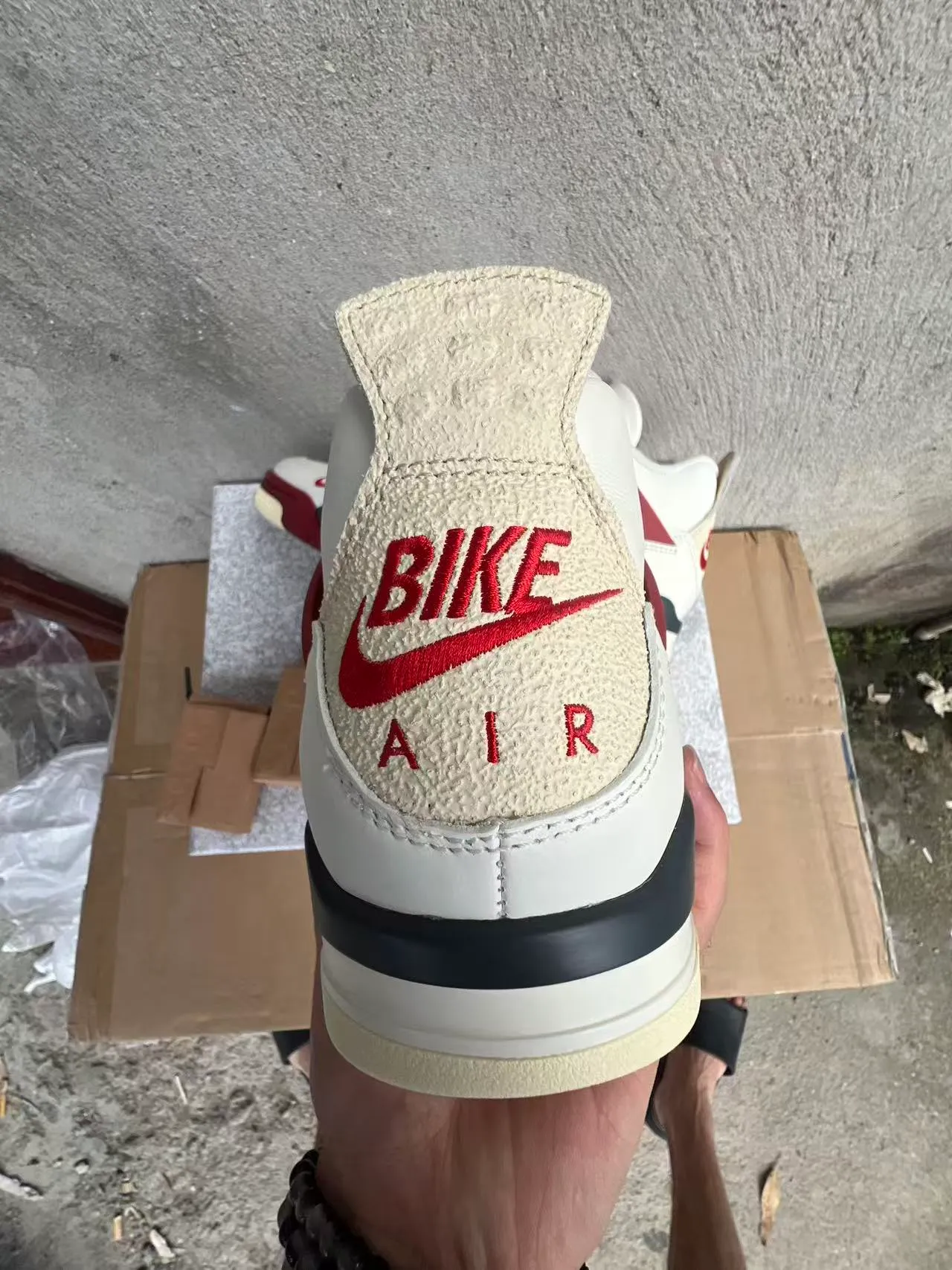 Nike Air Jordan 4 White Red Black Basketball Shoes 8