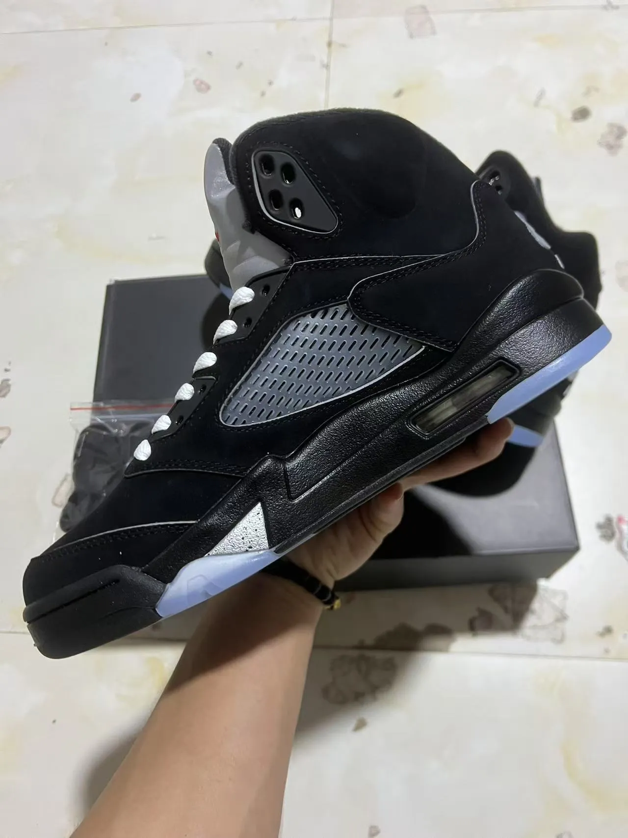 Nike Air Jordan 5 Black Silver Light Blue Basketball Shoes 9