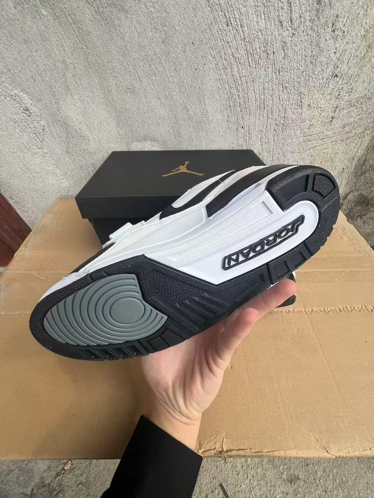 Nike Air Jordan Legacy 312 White Black Lifestyle Sneakers 6