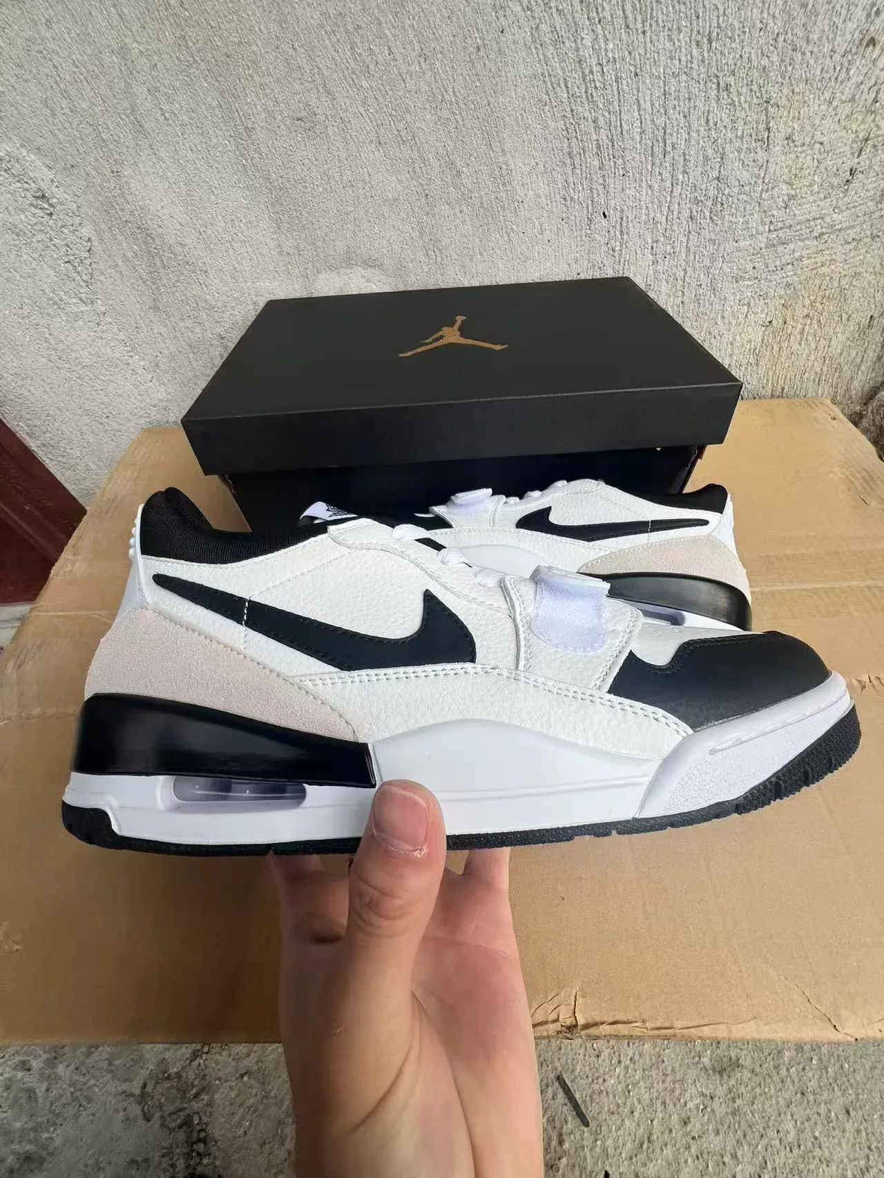 Nike Air Jordan Legacy 312 White Black Lifestyle Sneakers 7