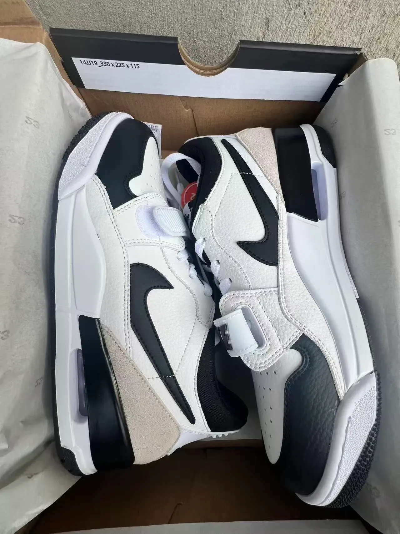 Nike Air Jordan Legacy 312 White Black Lifestyle Sneakers 9