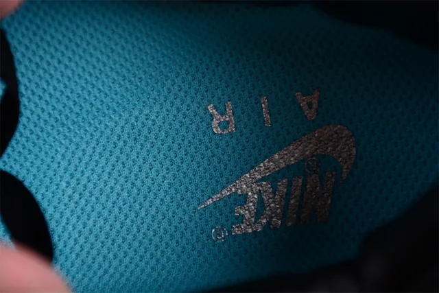Nike Air Max 1 Turquoise and Black Lifestyle Sneakers 5