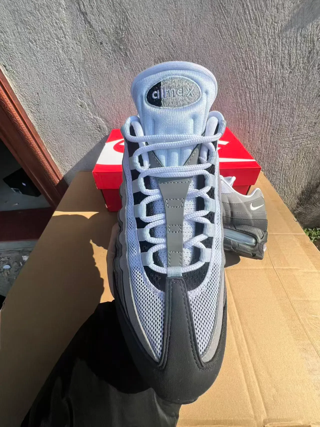Nike Air Max 95 Cinza Preto Branco Tênis Lifestyle 3