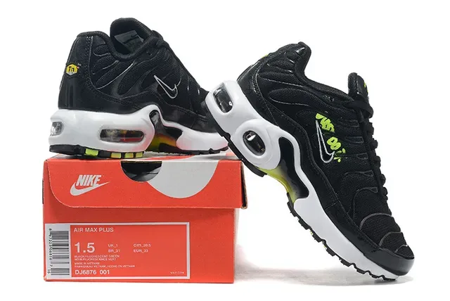 Nike Air Max Plus Black Pink Gradient Lifestyle Sneakers 8