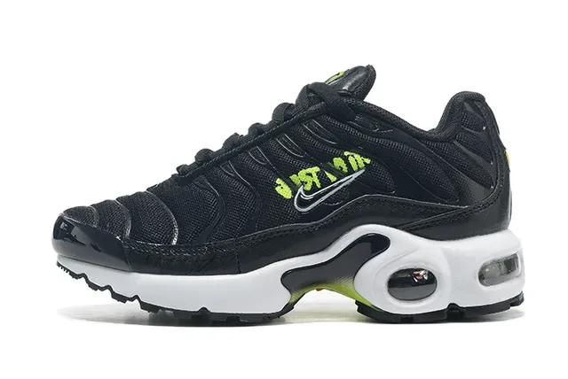 Nike Air Max Plus Black Pink Gradient Lifestyle Sneakers 11