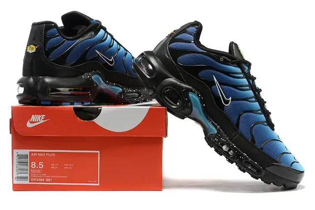 Nike Air Max Plus Black Silver Lifestyle Sneakers 19