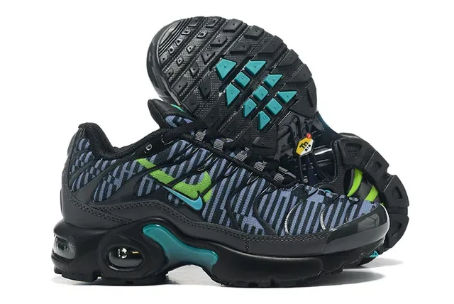 Nike Air Max Plus Lifestyle Sneakers 23