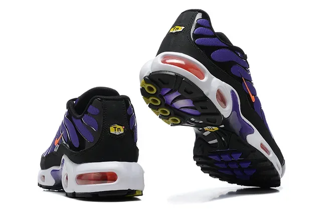 Nike Air Max Plus Light Blue Black White Lifestyle Sneakers 14