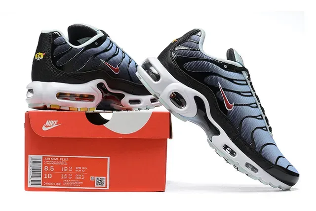 Nike Air Max Plus Light Blue Black White Lifestyle Sneakers 20