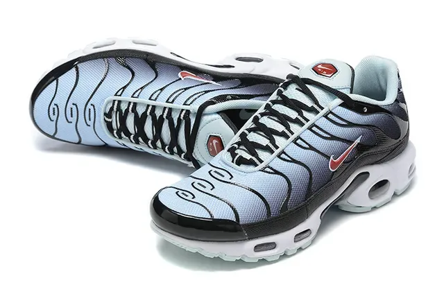 Nike Air Max Plus Light Blue Black White Lifestyle Sneakers 24