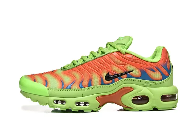 Nike Air Max Plus Purple and Yellow Wave Pattern Lifestyle Sneakers 4