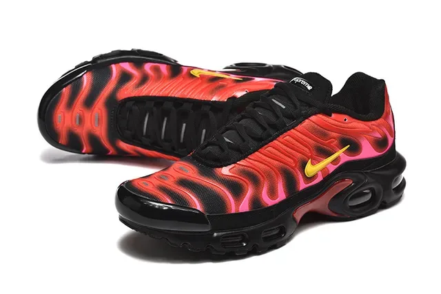 Nike Air Max Plus Purple and Yellow Wave Pattern Lifestyle Sneakers 21