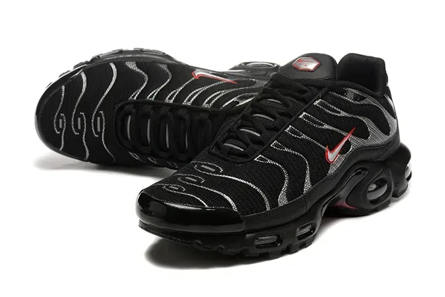 Nike Air Max Plus Teal Gradient Lifestyle Sneakers 4