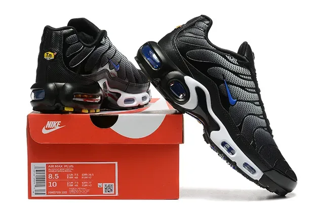 Nike Air Max Plus White Black Teal Lifestyle Sneakers 7