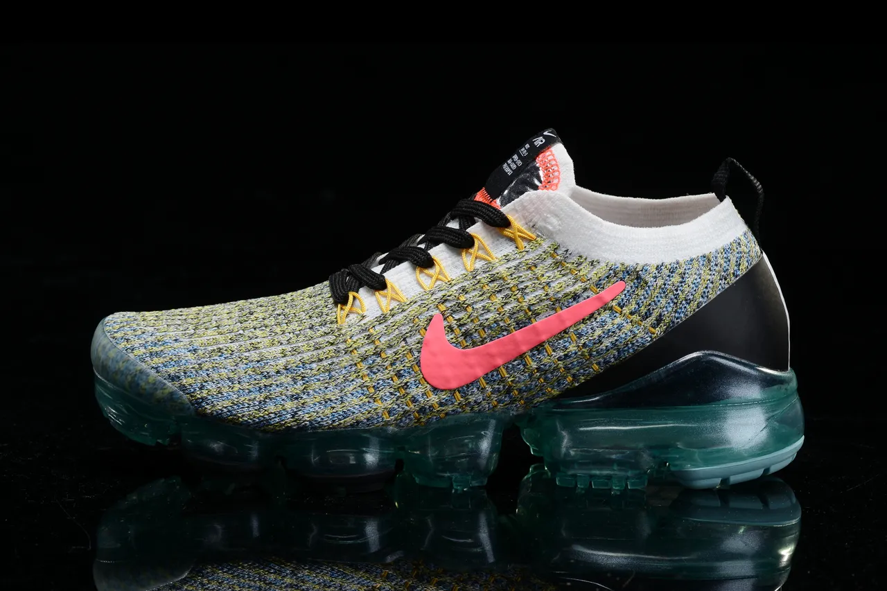 Nike Air VaporMax Flyknit Multicolor Knit Lifestyle Sneakers 15