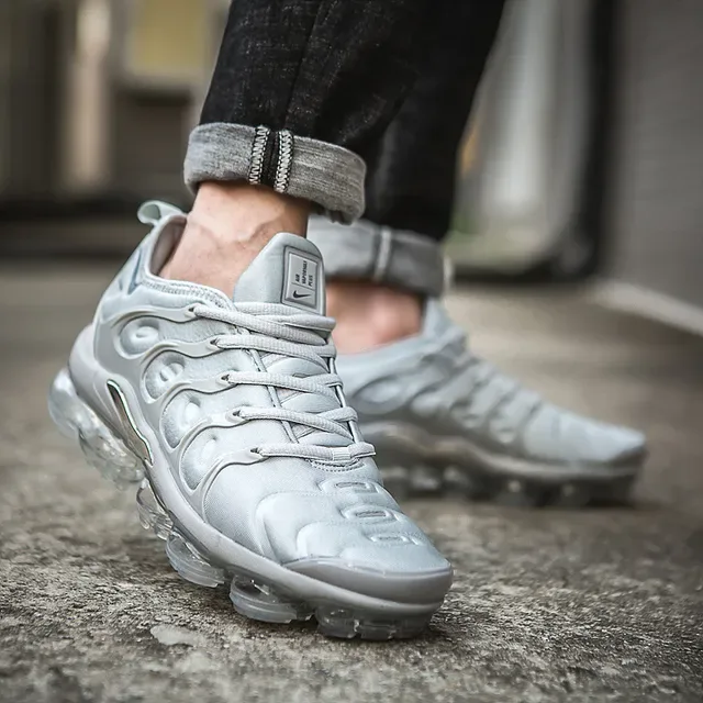 Nike Air VaporMax Plus Silver Reflective Lifestyle Sneakers 3